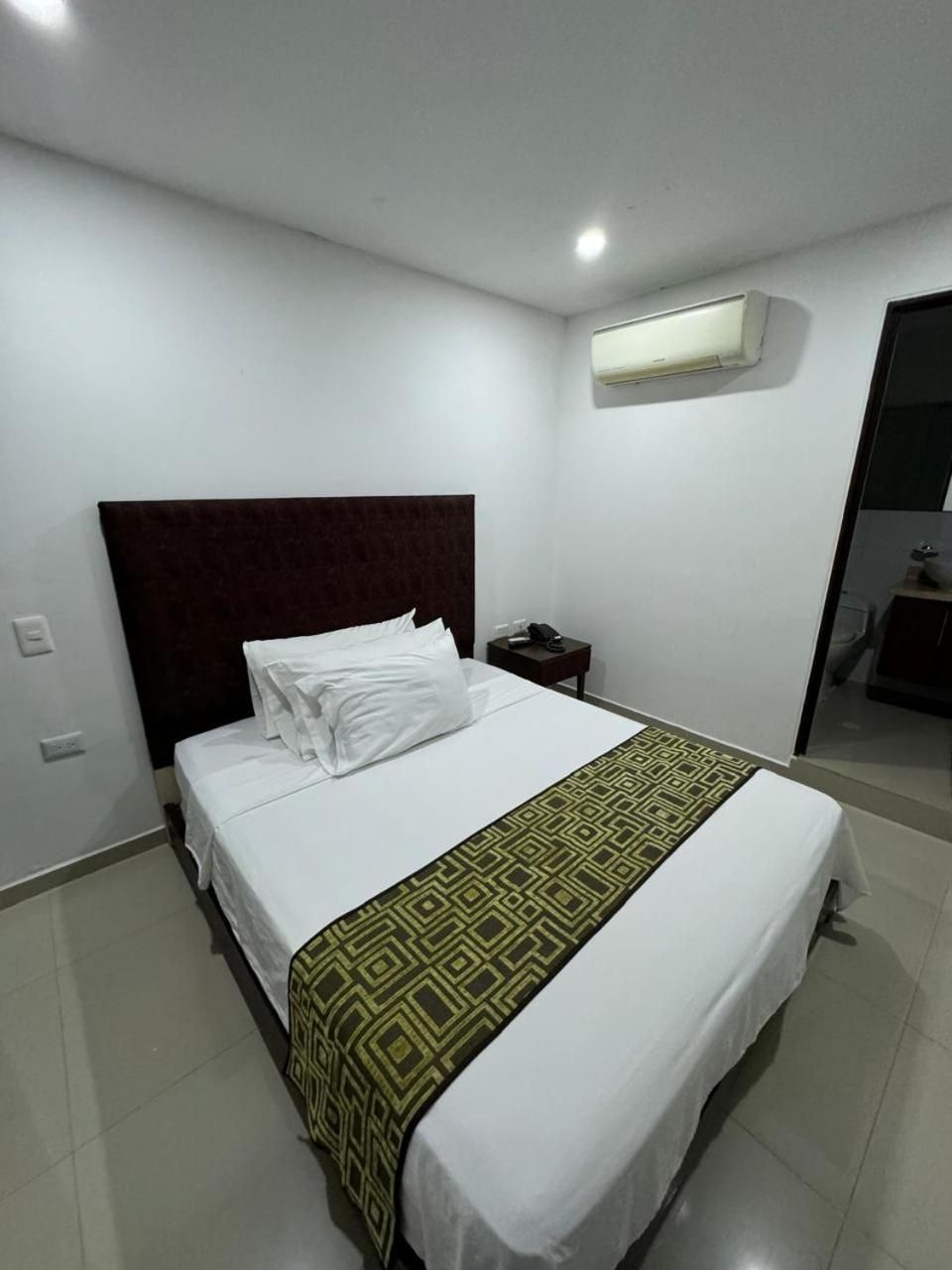 Hotel Ipanema Meridian Neiva  Eksteriør billede